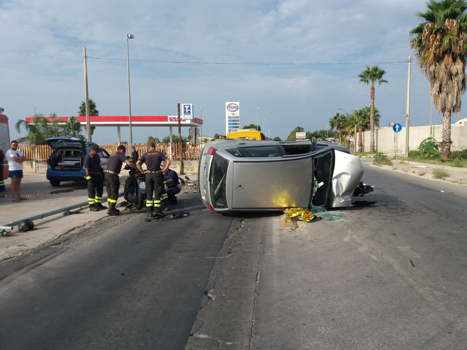 vittoria schianto sulla strada per scoglitti un morto e 2 feriti nuovo sud